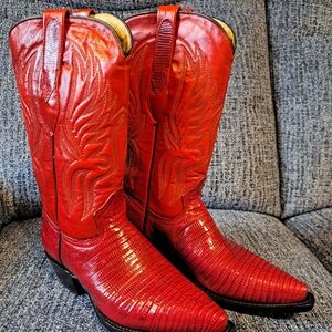 Corral Bold Red Heeled Boots